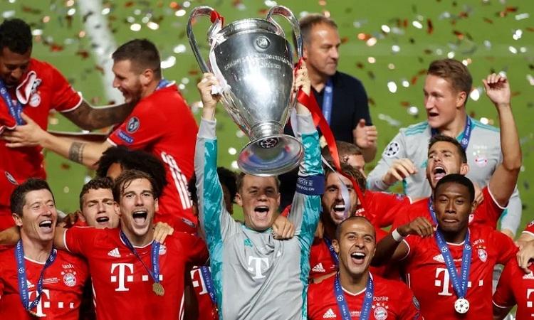 Khoảnh khắc Kingsley Coman đánh đầu ghi bàn thắng duy nhất trong trận đấu Bayern Munich và Paris Saint-Germain chung kết C1 2020.