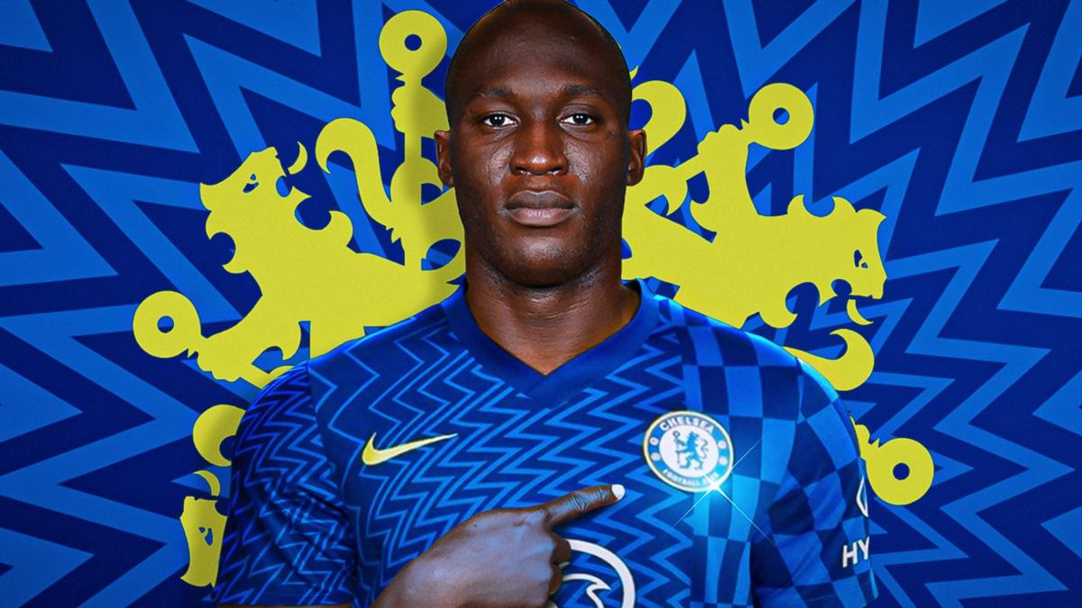 Hình ảnh Lukaku và Hakimi trong màu áo Inter Milan trước khi rời đi, biểu tượng cho sự thay đổi lớn trong chiến lược chuyển nhượng 2021-2022.