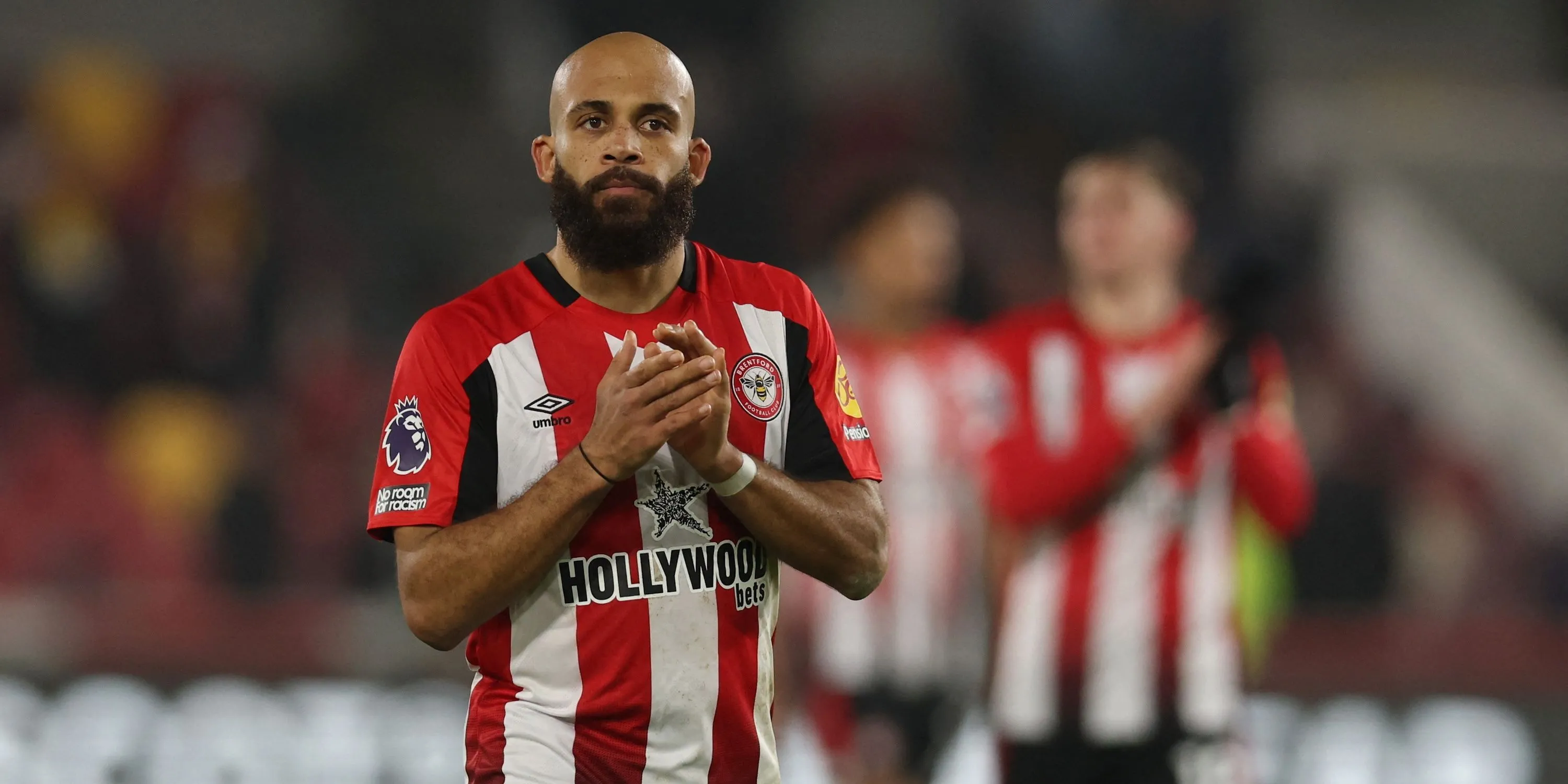 Bryan Mbeumo tỏ ra thất vọng sau trận đấu của Brentford