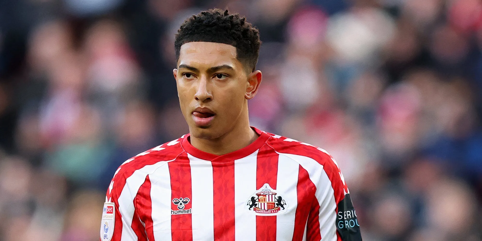 Jobe Bellingham trong màu áo Sunderland thể hiện tiềm năng lớn