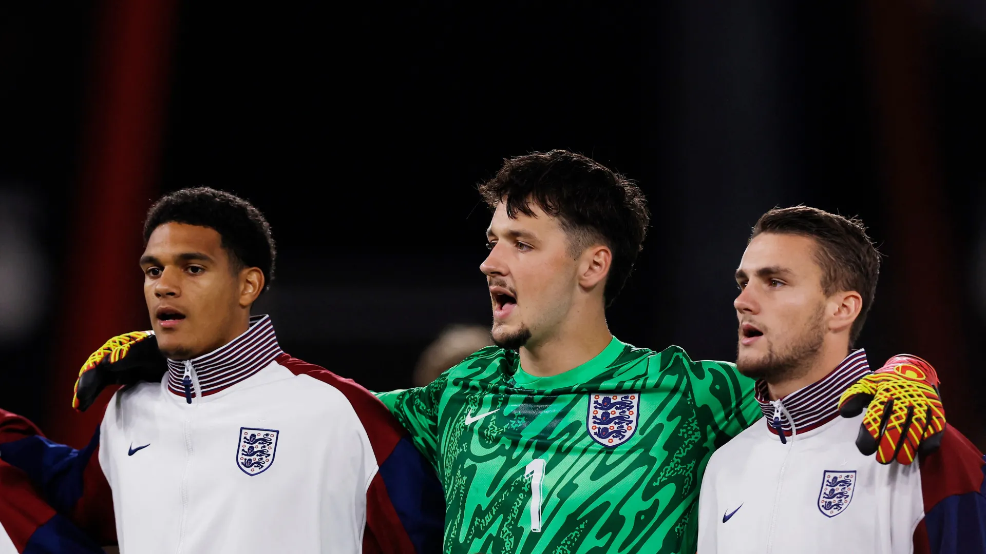Thủ môn James Trafford trong đợt tập trung cùng đội U21 Anh