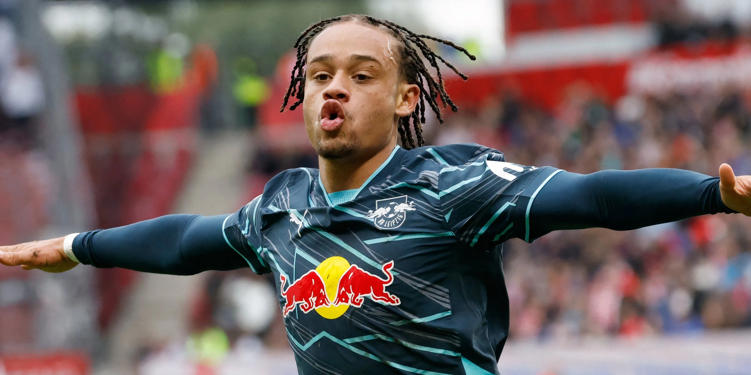 Xavi Simons, ngôi sao của RB Leipzig, đang được Arsenal theo đuổi