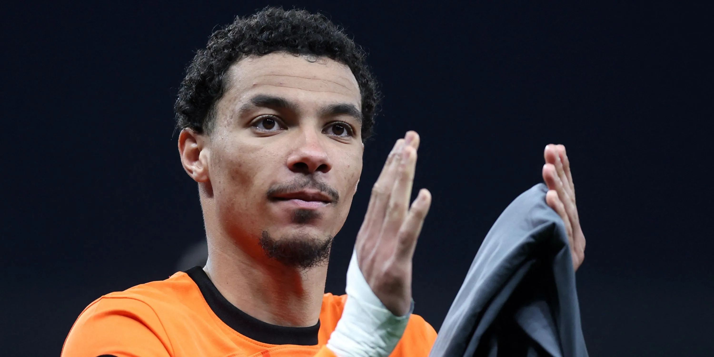 Tiền đạo Hugo Ekitike, đồng đội tiềm năng của Isak tại Liverpool