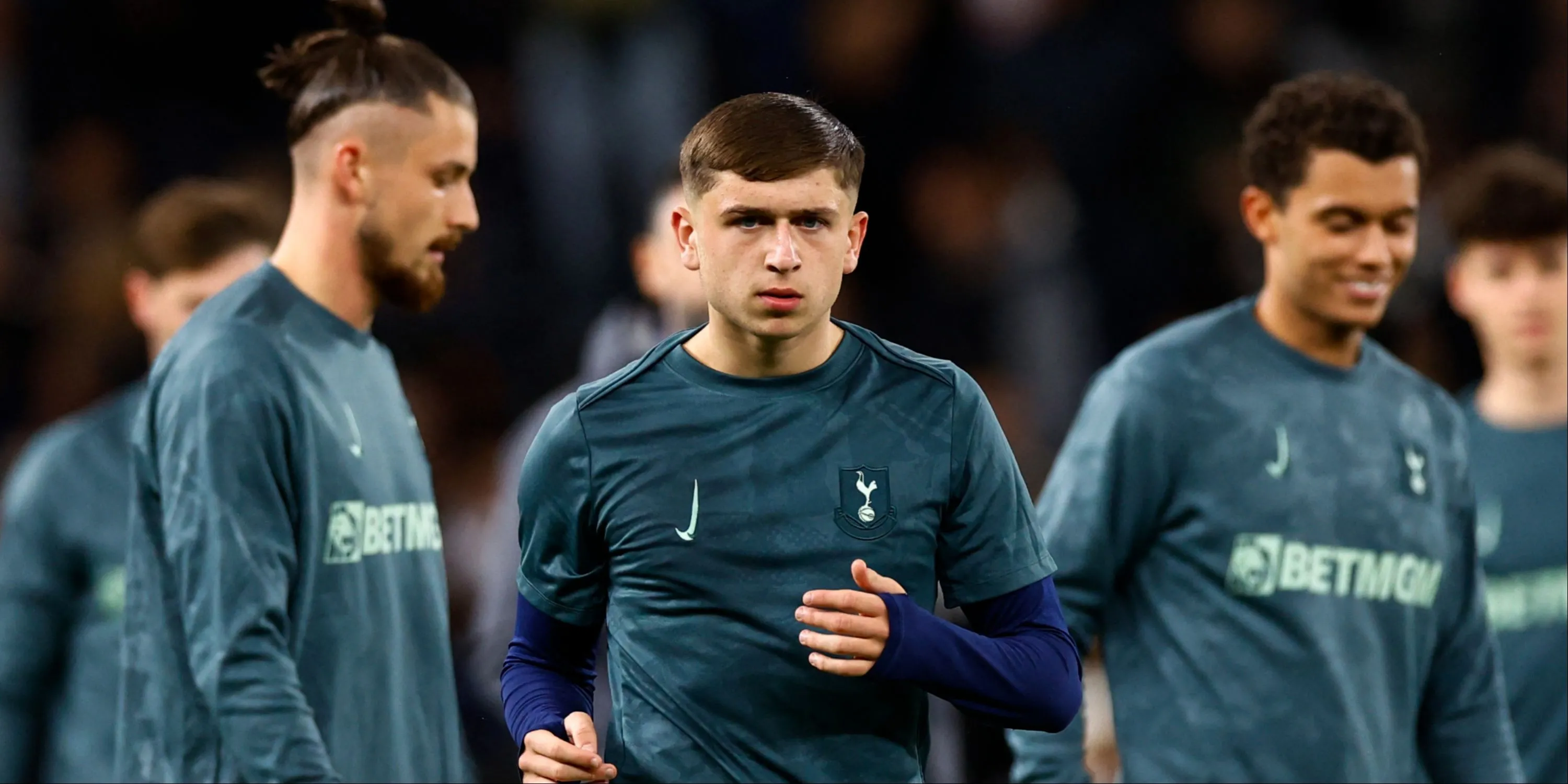 Tiền đạo trẻ Mikey Moore của Tottenham, được đánh giá cao nhưng chưa có kinh nghiệm thi đấu tại Championship