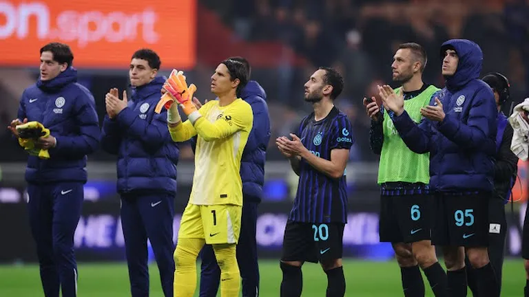 Bảng xếp hạng Serie A hiện tại cho thấy Inter đang kém đội đầu 3 điểm, quyết tâm bám đuổi trong chặng nước rút